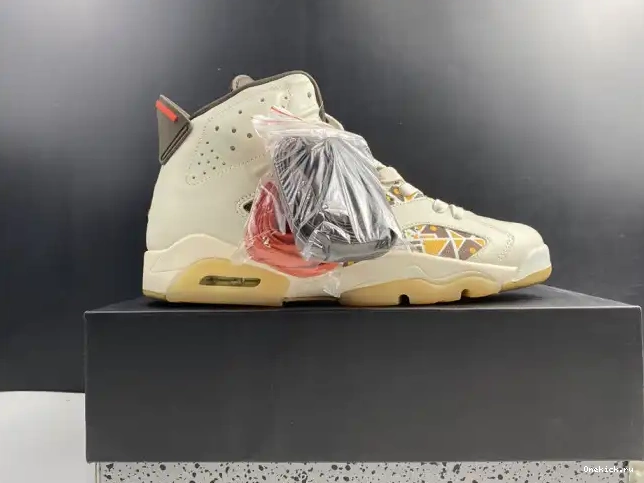 One Kick Quai54 CZ4152-100 (2020) Jordan Sail Brown Retro AIR 6 0523